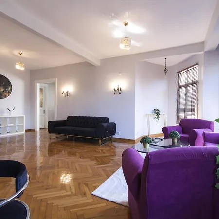Gorgeous Flat Near Osmanbey Metro Station Istanboel